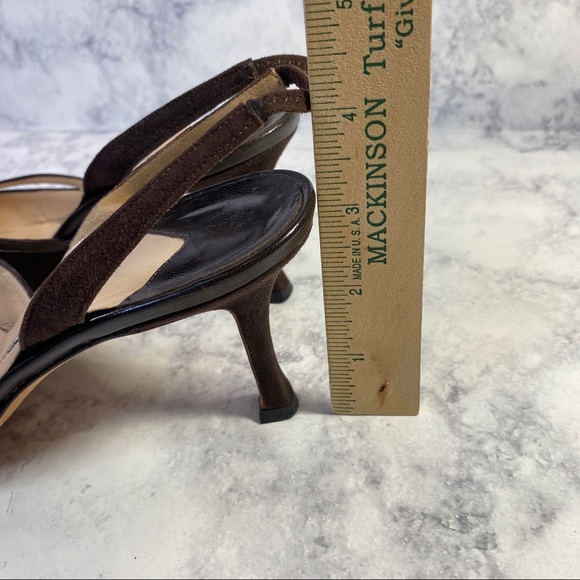 Manolo Blahnik Suede Slingback Heels 39.5 - Picture 8 of 10